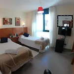 By Parking Free 1000 M Guest house